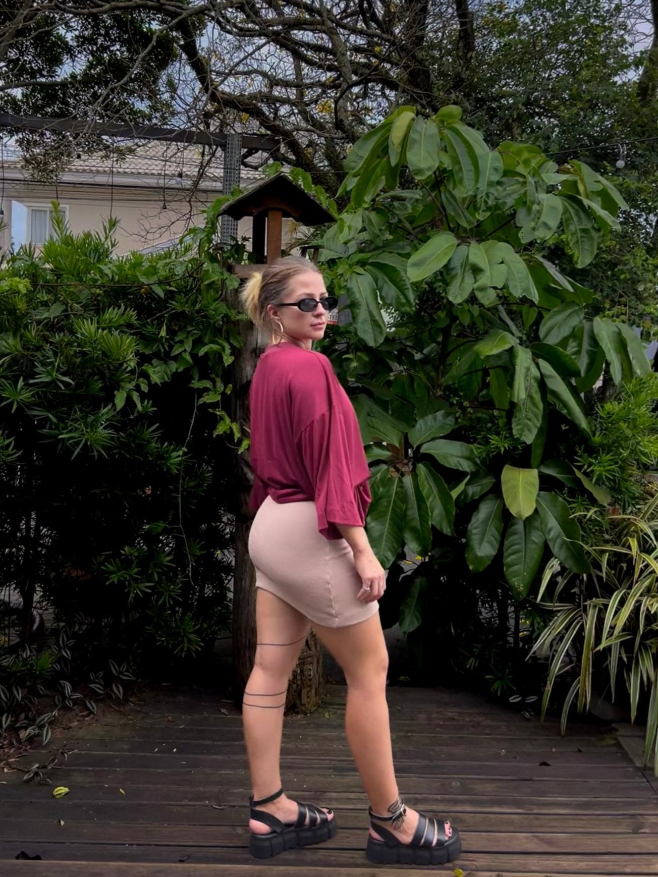 Conjunto Oversized Marsala + Mini Saia Canelada Nude