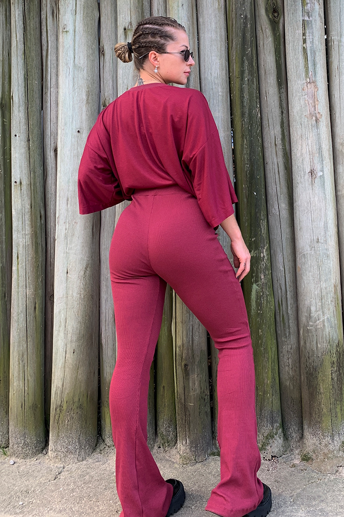 Conjunto Calça Flare + Camiseta Oversized - Marsala