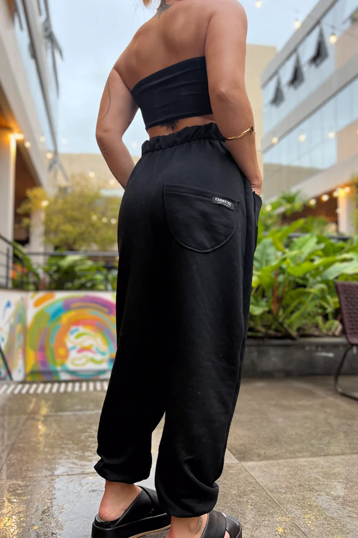 Calça Bolso Frontal Preta