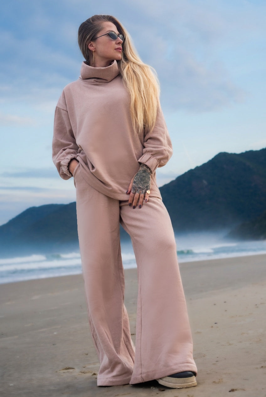 Conjunto Calça Pantalona com Moletom Gola Alta