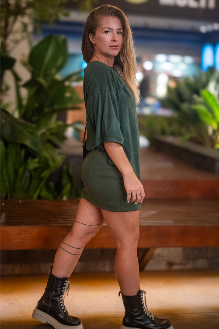 Conjunto Oversized + Mini Saia Canelada Militar