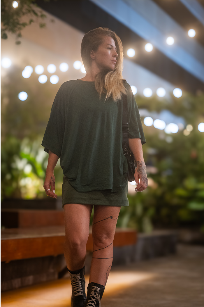 Conjunto Oversized + Mini Saia Canelada Militar