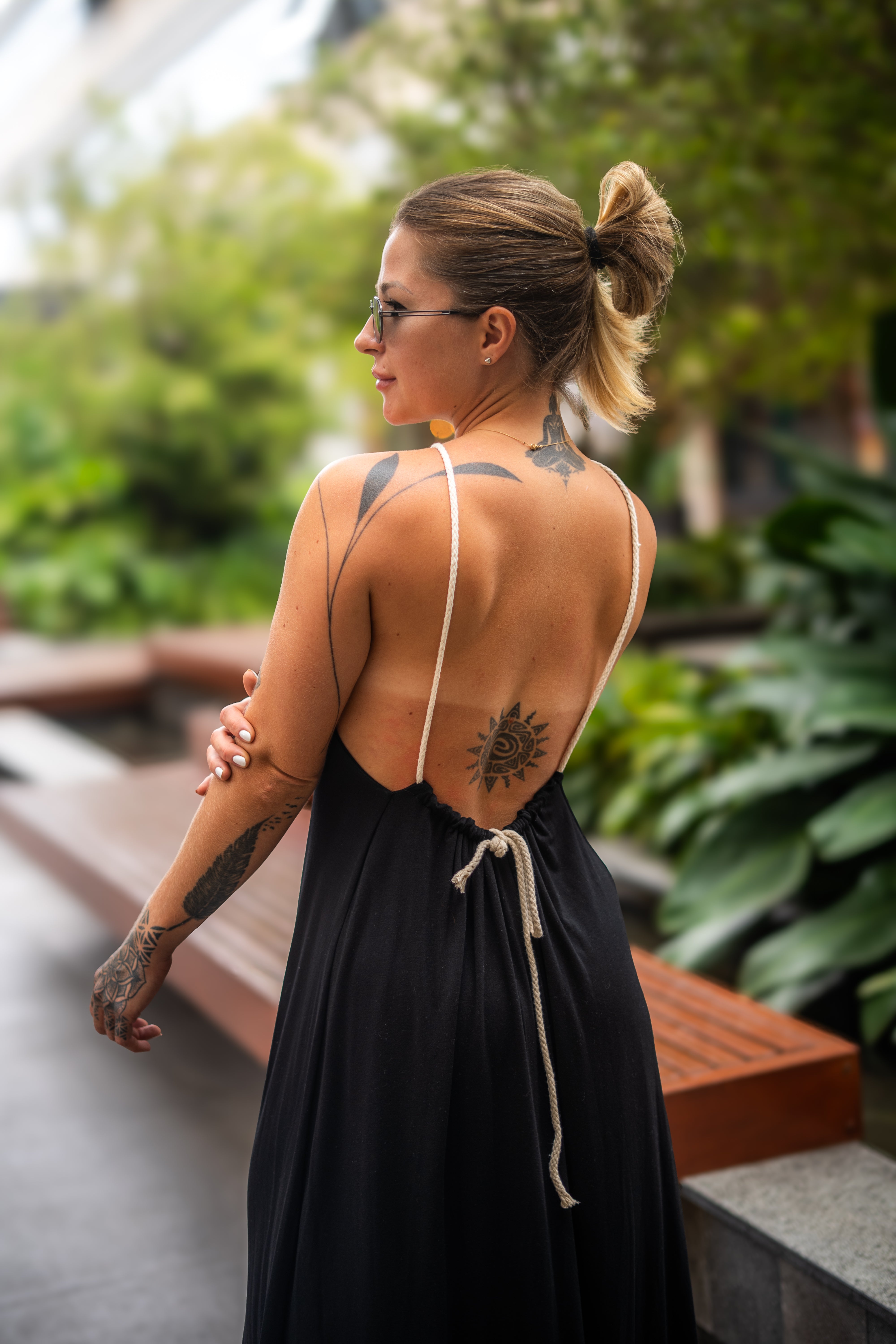 Vestido Frente Única Longo Preto