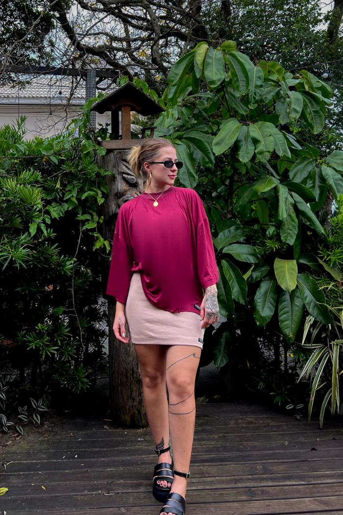 Camiseta Oversized Marsala