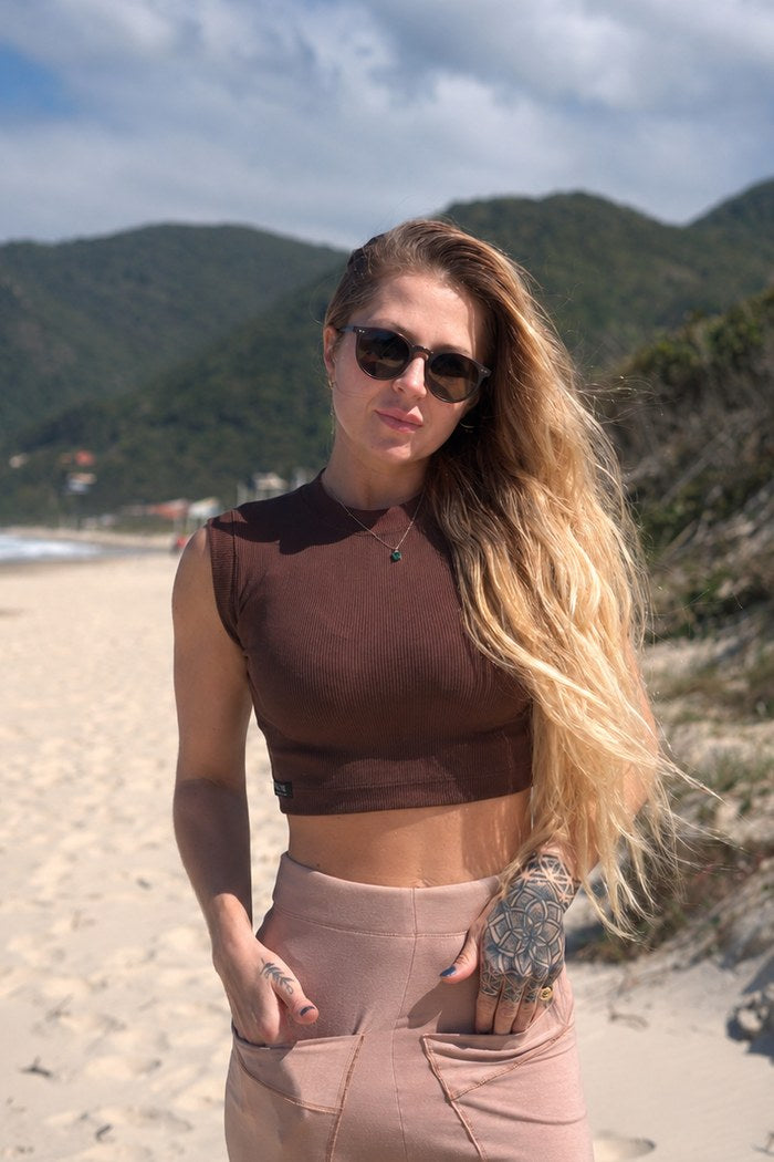 Cropped Canelado Marrom