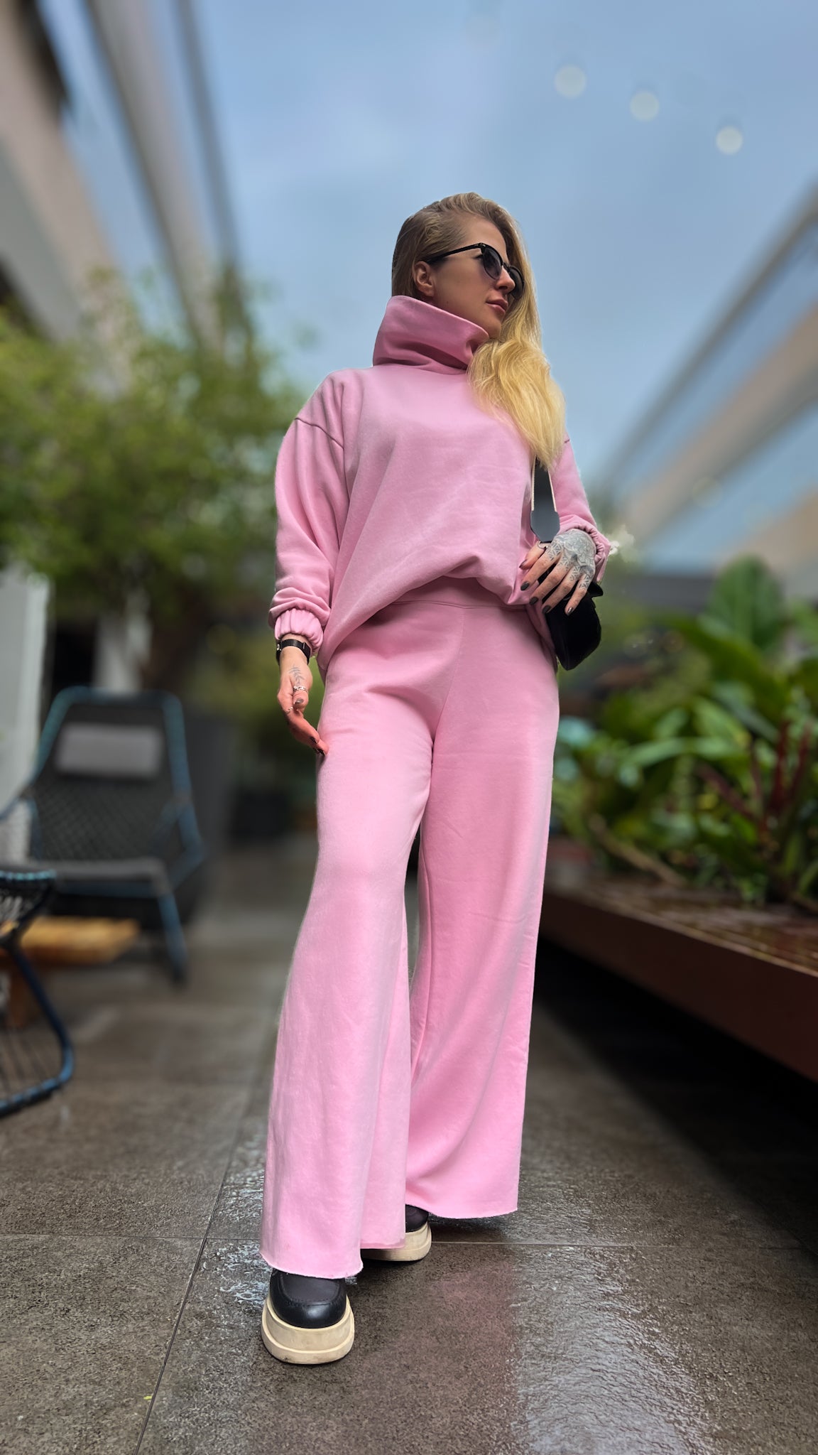 Conjunto Calça Pantalona Moletom + Moletom Gola Alta Rosa Baby