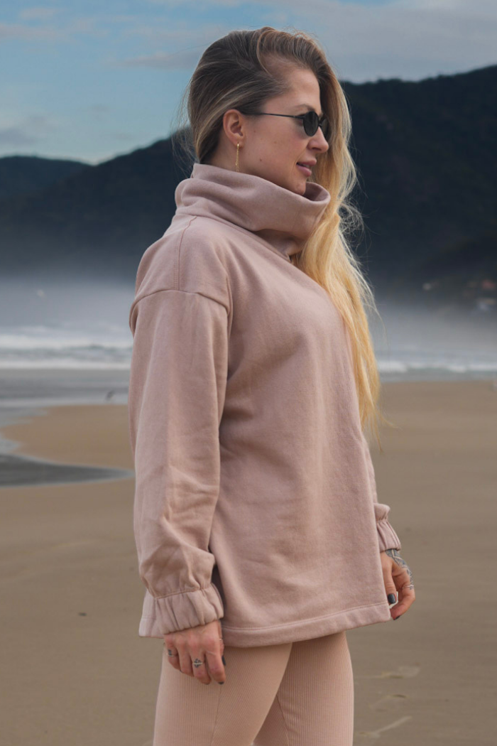 Conjunto Calça flare com Moletom gola alta