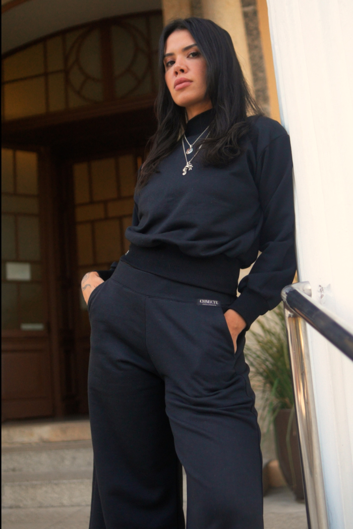 Conjunto Calça Moletom Pantalona + Cropped Preto