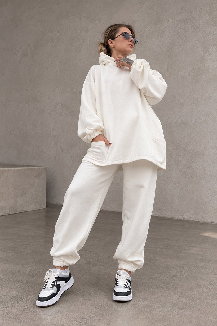 #Cor_Offwhite