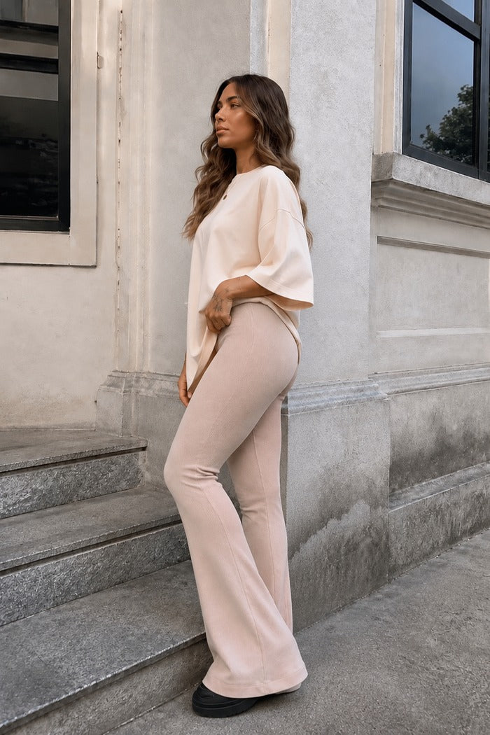 Conjunto Calca Flare com Camiseta Oversized Nude costas