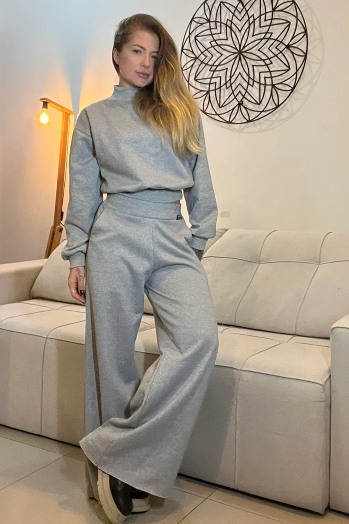 Conjunto Calça Pantalona com Cropped moletom