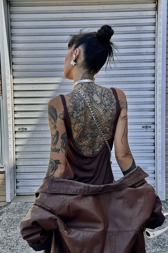 Vestido Amplo Marrom costas